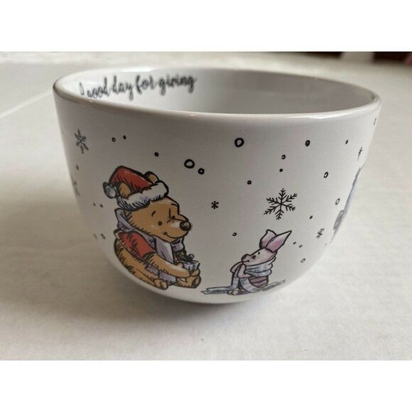 DISNEY Winnie The Pooh  "A Good Day For Giving" Christmas Holiday 20oz Cup Mug - Picture 1 of 8